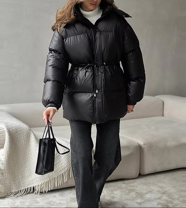 Pikowana kurtka z kapturem i ściągaczem Larysa