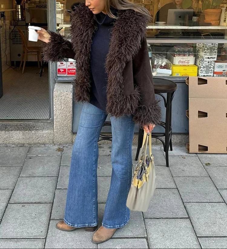 Pluszowy płaszcz ze sztucznego futra Daisy