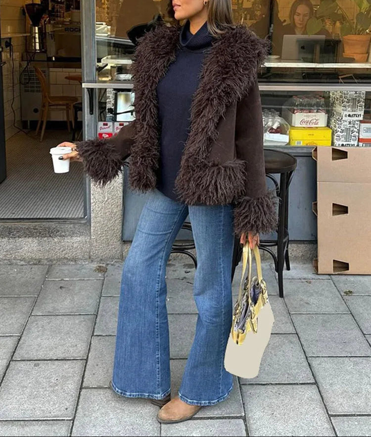 Pluszowy płaszcz ze sztucznego futra Daisy