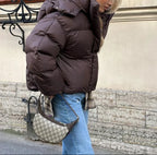 Krótka pikowana kurtka z kapturem Amanda